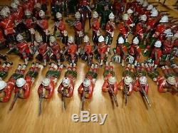 Britains Cameron Gordon Highlanders and Zulu set 89, 157, 147, 188 toy soldiers