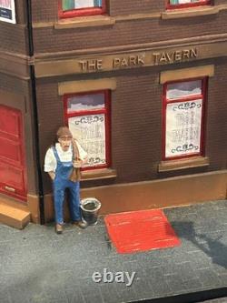 Britains Circus Street Scene Diorama with Circus Ringmaster Vehicle Boxed