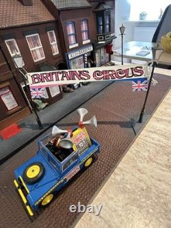 Britains Circus Street Scene Diorama with Circus Ringmaster Vehicle Boxed