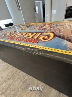 Britains Circus Street Scene Diorama with Circus Ringmaster Vehicle Boxed