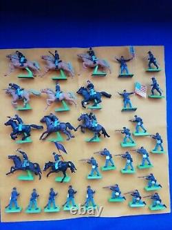 Britains Civil War Union Soldiers An Army of 30 Items 1.32 Preloved