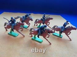 Britains Civil War Union Soldiers An Army of 30 Items 1.32 Preloved
