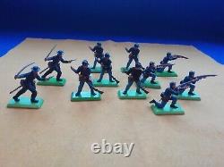 Britains Civil War Union Soldiers An Army of 30 Items 1.32 Preloved