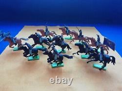 Britains Civil War Union Soldiers An Army of 30 Items 1.32 Preloved