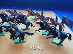 Britains Civil War Union Soldiers An Army of 30 Items 1.32 Preloved