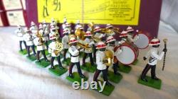 Britains Code 3 Bahamas Police Band x 25