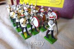 Britains Code 3 Bahamas Police Band x 25
