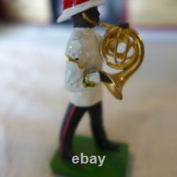 Britains Code 3 Bahamas Police Band x 25