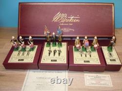 Britains Collectors Club Royal Marines Band & Colours 10 Piece Marching Set, 54mm