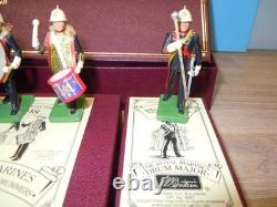 Britains Collectors Club Royal Marines Band & Colours 10 Piece Marching Set, 54mm