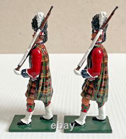 Britains Colour Party 1st Bn. Queens Own Cameron Highlanders 79th, 54mm #48006
