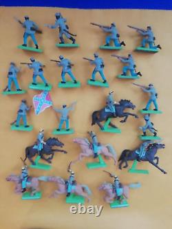 Britains Confederate Soldiers 13 Infantry & 7 Cavalry 1.32 Preloved Good