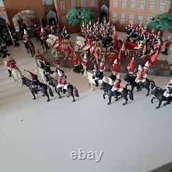 Britains/Corgi HRH Queen Elizabeth/Duke Edinburgh Household cavalry unique tin