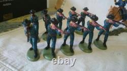 Britains Cowboys American Wild West 1970s 22 plastic figures Hong Kong