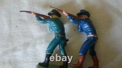 Britains Cowboys American Wild West 1970s 22 plastic figures Hong Kong