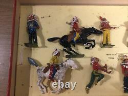 Britains Cowboys And North American Indians Within Its Original Box Set 208