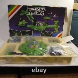 Britains Deetail # 9148 Space Alien Space Ship boxed sealed items mint contents