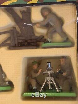 Britains Deetail Army Group Set 9751 In Very Good Condition