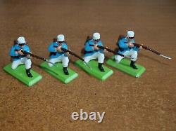Britains Deetail, French Foreign Legion Infantry X 14.1/32 Scale Toy Soldiers