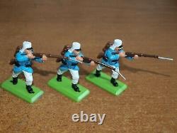 Britains Deetail, French Foreign Legion Infantry X 14.1/32 Scale Toy Soldiers