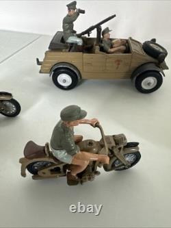 Britains Deetail German Afrika Korps Kubelwagon & motorcycles