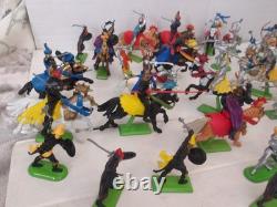 Britains Deetail Knights Of The Sword -11 Mounted, 26 Foot, Turks 9 Mtd 14 Ft