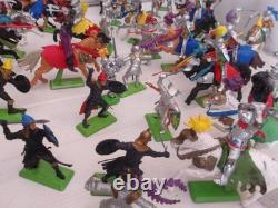 Britains Deetail Knights Of The Sword -11 Mounted, 26 Foot, Turks 9 Mtd 14 Ft