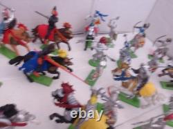 Britains Deetail Knights Of The Sword -11 Mounted, 26 Foot, Turks 9 Mtd 14 Ft Britains Deetail Knights Of The Sword -11 Mounted, 26 Foot, Turks 9 Mtd 14 Ft