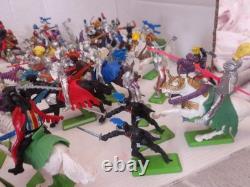 Britains Deetail Knights Of The Sword -11 Mounted, 26 Foot, Turks 9 Mtd 14 Ft