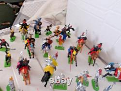 Britains Deetail Knights Of The Sword -11 Mounted, 26 Foot, Turks 9 Mtd 14 Ft