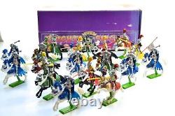 Britains Deetail Knights Of The Sword Knights On A Horses X 18