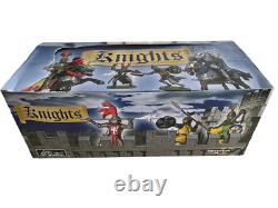 Britains Deetail, Knights & Saracens, Toy Soldiers, In Original Trade Box. 1/32