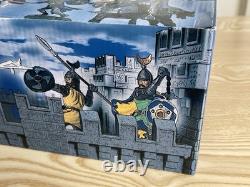Britains Deetail, Knights & Saracens, Toy Soldiers, In Original Trade Box. 1/32