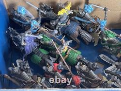 Britains Deetail, Knights & Saracens, Toy Soldiers, In Original Trade Box. 1/32