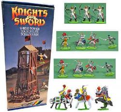 Britains Deetail Siege Bundle siege tower & 18 painted knights (poses vary)