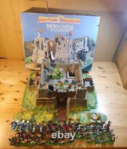 Britains Deetail Sword Castle Playset Knights Turks & Robin Hood Figures x60