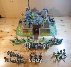 Britains Deetail Sword Castle Playset Knights Turks & Robin Hood Figures x60