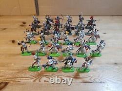 Britains Deetail Sword Castle Playset Knights Turks & Robin Hood Figures x60