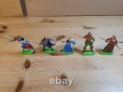 Britains Deetail Sword Castle Playset Knights Turks & Robin Hood Figures x60