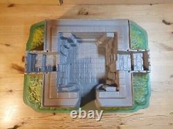 Britains Deetail Sword Castle Playset Knights Turks & Robin Hood Figures x60