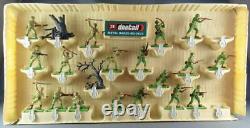 Britains Deetail WW2 Japonais & US Infanterie Coffret 18 Figurines & 2 Acc