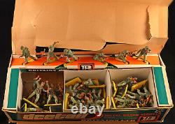 Britains Deetail WWII Afrika Korps 48 Figures 7370 mint counter pack 1976