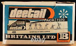 Britains Deetail WWII Afrika Korps 48 Figures 7370 mint counter pack 1976