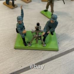 Britains Detail German WW2 Infantry 1971 19 Figures Plus 2 Mortar with 2 men