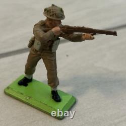 Britains Detail German WW2 Infantry 1971 19 Figures Plus 2 Mortar with 2 men