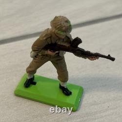 Britains Detail German WW2 Infantry 1971 19 Figures Plus 2 Mortar with 2 men