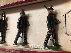 Britains EXTREMELY RARE Boxed Set 1913 Cameronians. 1940/41 Only