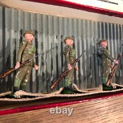 Britains EXTREMELY RARE Set 1828 British Infantry At Ease. 1939 Only
