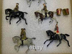 Britains England Toy Soldier Set Mounted Band of The Life Guards Lot of 10