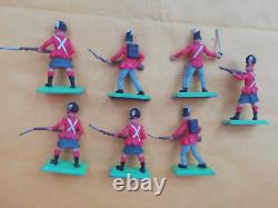 Britains English Napoleonic Soldiers 15 Items 1.32 Scale Preloved Good